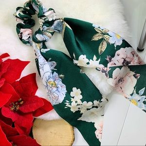 Rural Style Multi Flowers Green Bowknot Scrunchies